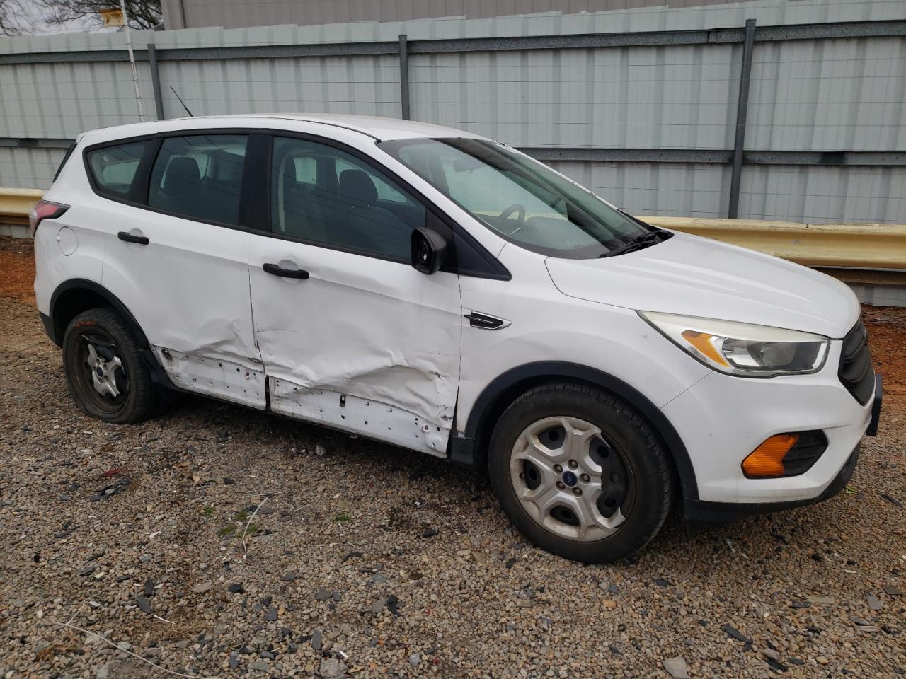 2017 Ford Escape VIN 1FMCU0F79HUA58470 Copart auction photo, side / minor dent/scratches damage thumbnail 4