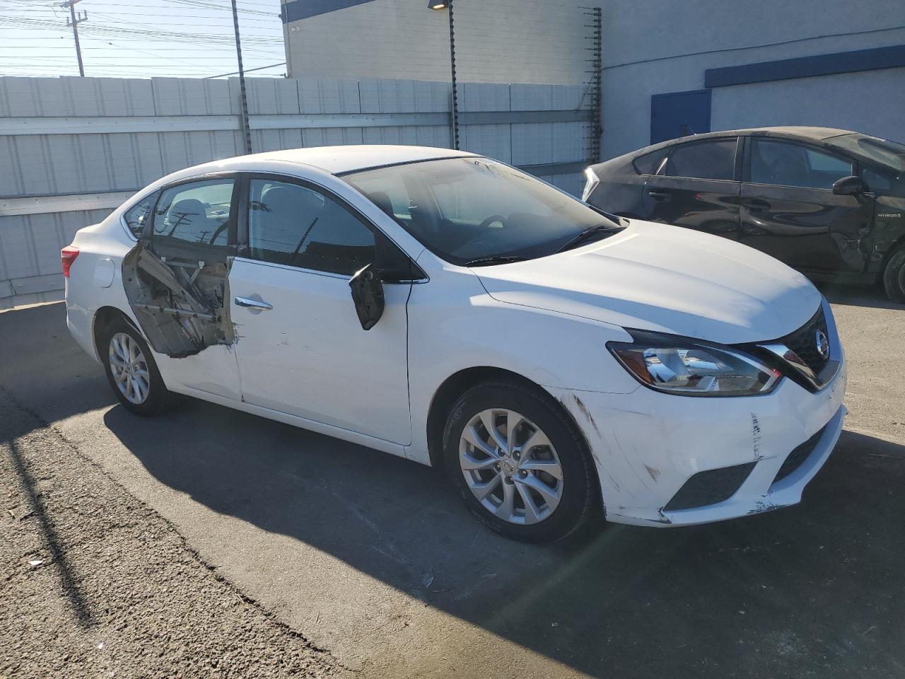 2019 Nissan Sentra VIN 3N1AB7AP5KL612660 Copart auction photo, side / front end damage thumbnail 4
