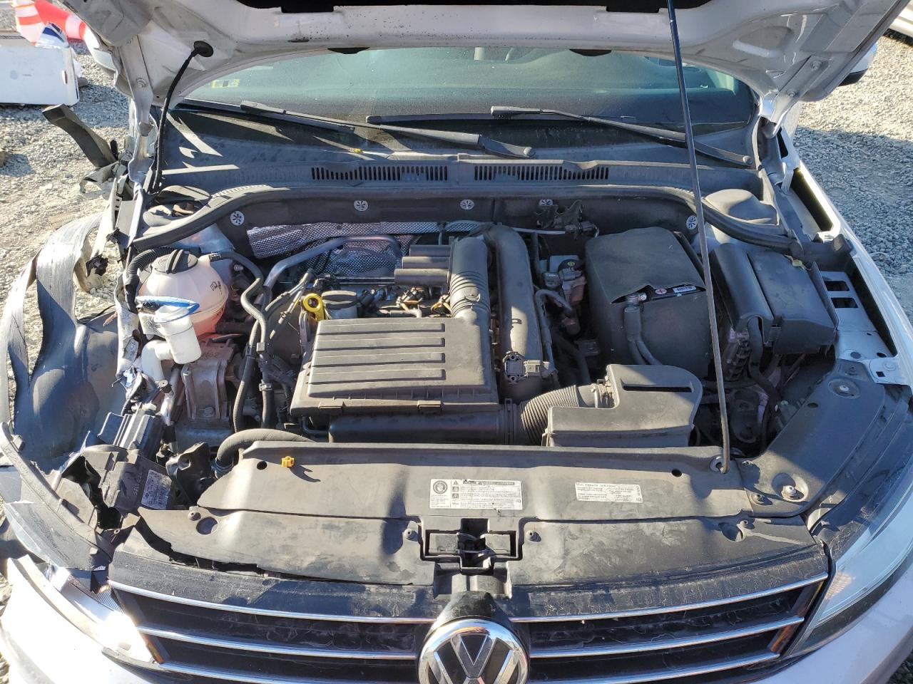 2017 Volkswagen Jetta VIN 3VW2B7AJ9HM371134 Copart auction photo, front end / side damage thumbnail 12