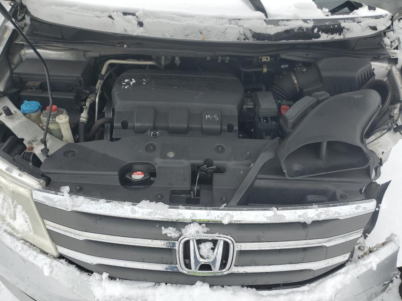 2013 Honda Odyssey VIN 5FNRL5H20DB065133 Copart auction photo, front end / minor dent/scratches damage thumbnail 14
