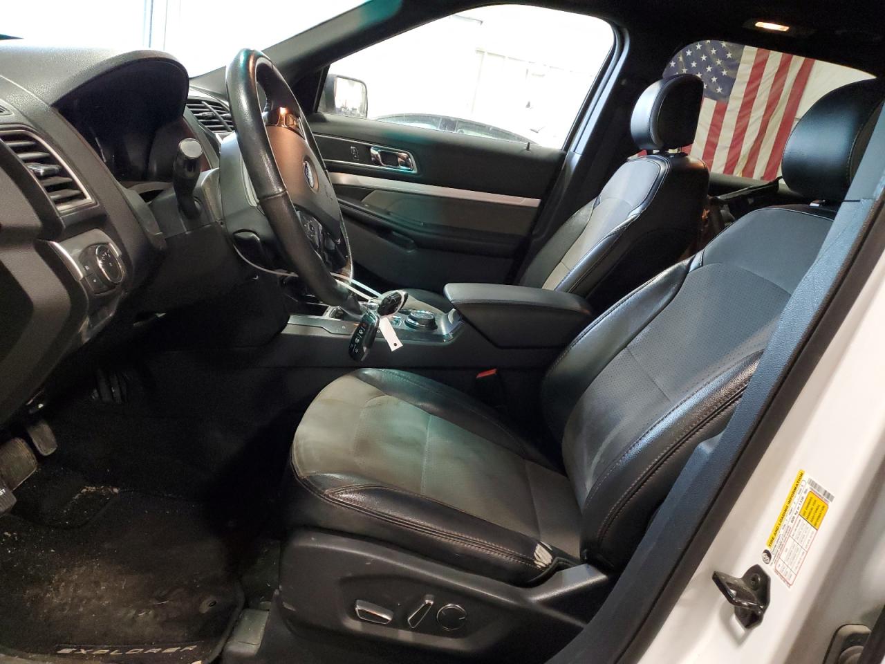 2017 Ford Explorer VIN 1FM5K8D89HGB28802 Copart auction photo, front end / minor dent/scratches damage thumbnail 7