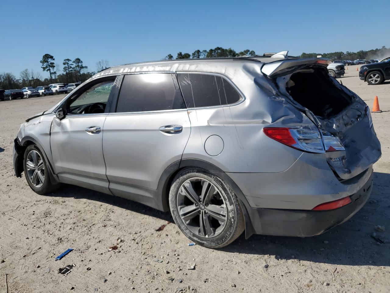 2016 Hyundai Santa Fe VIN KM8SR4HF7GU136378 Copart auction photo, rollover / minor dent/scratches damage thumbnail 2