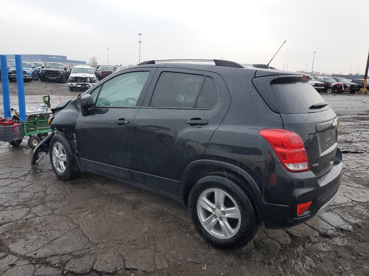 2021 Chevrolet Trax VIN KL7CJLSB0MB323448 Copart auction photo, front end damage thumbnail 2