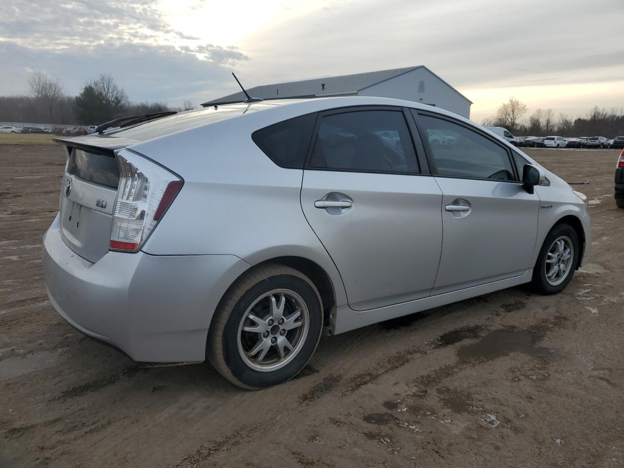 2010 Toyota Prius VIN JTDKN3DU0A5069641 Copart auction photo, mechanical / minor dent/scratches damage thumbnail 3