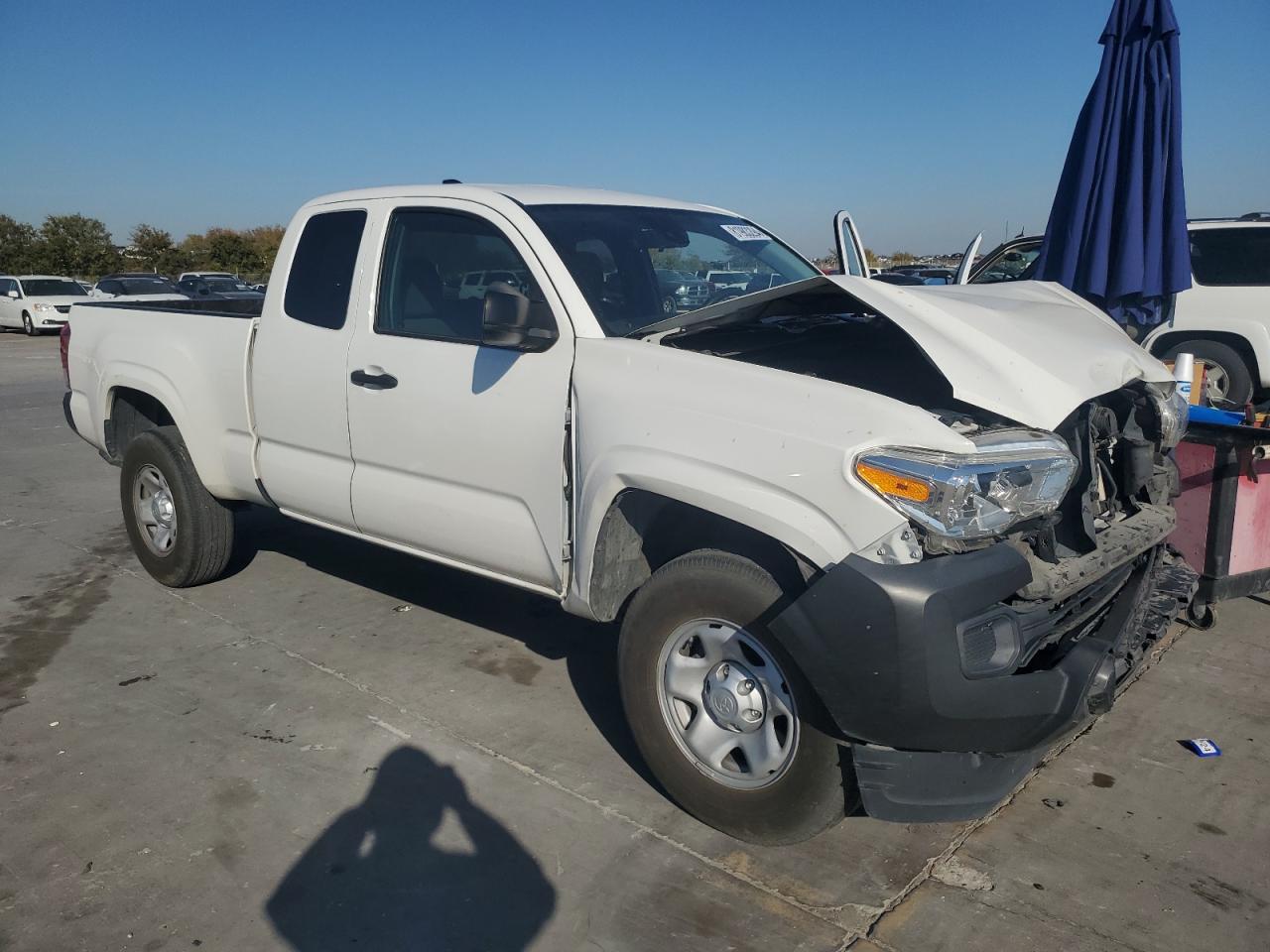 2021 Toyota Tacoma VIN 3TYRX5GN4MT007090 Copart auction photo, front end / minor dent/scratches damage thumbnail 4