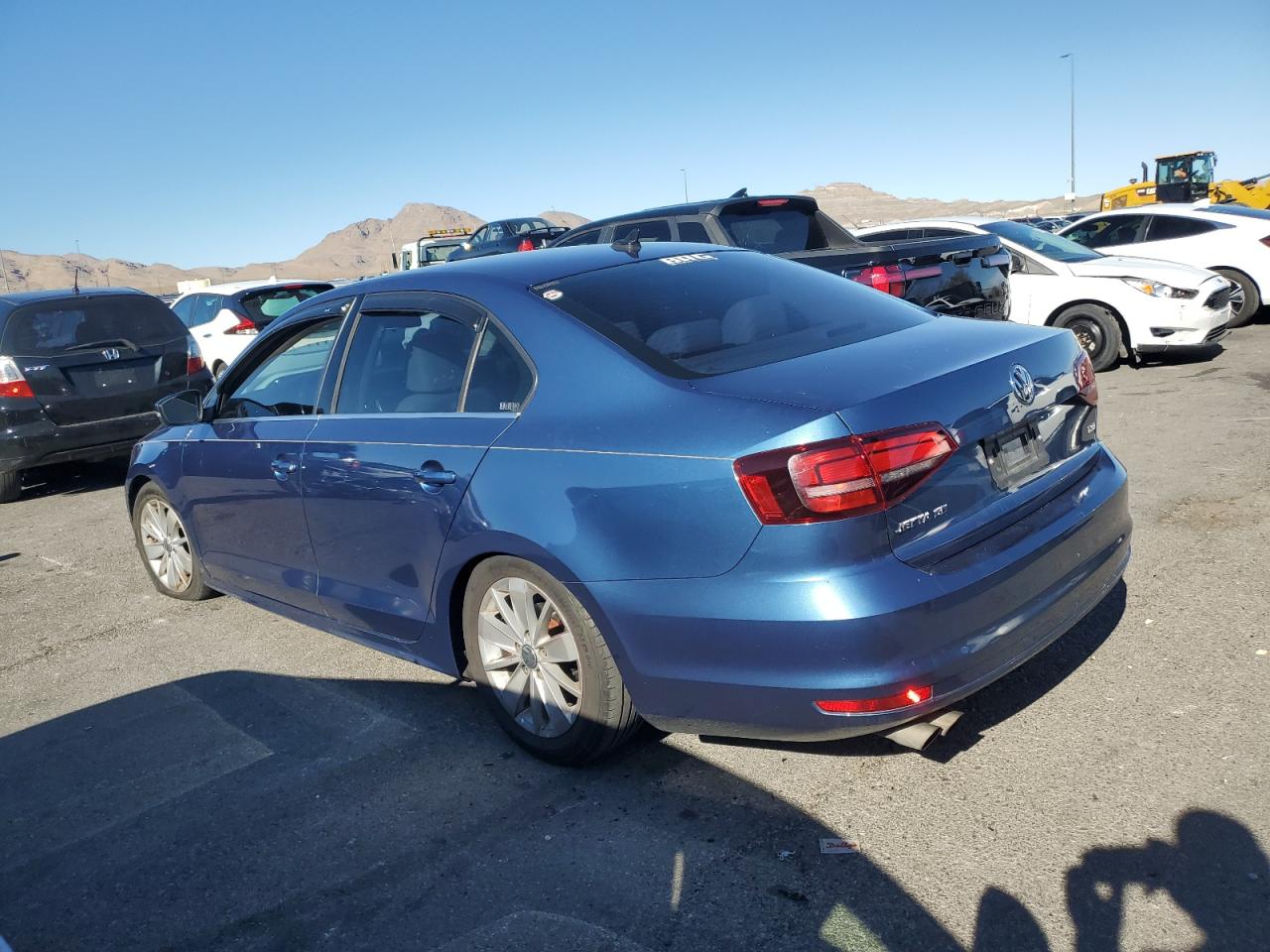 2016 Volkswagen Jetta VIN 3VWD67AJ3GM410103 Copart auction photo, minor dent/scratches damage thumbnail 2