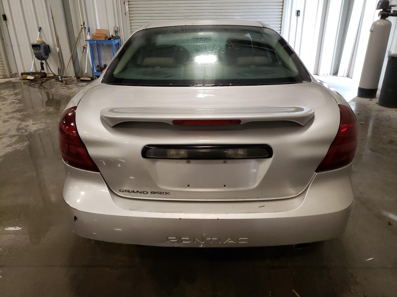 2007 Pontiac Grand Prix VIN 2G2WP552371175097 Copart auction photo, all over damage thumbnail 6