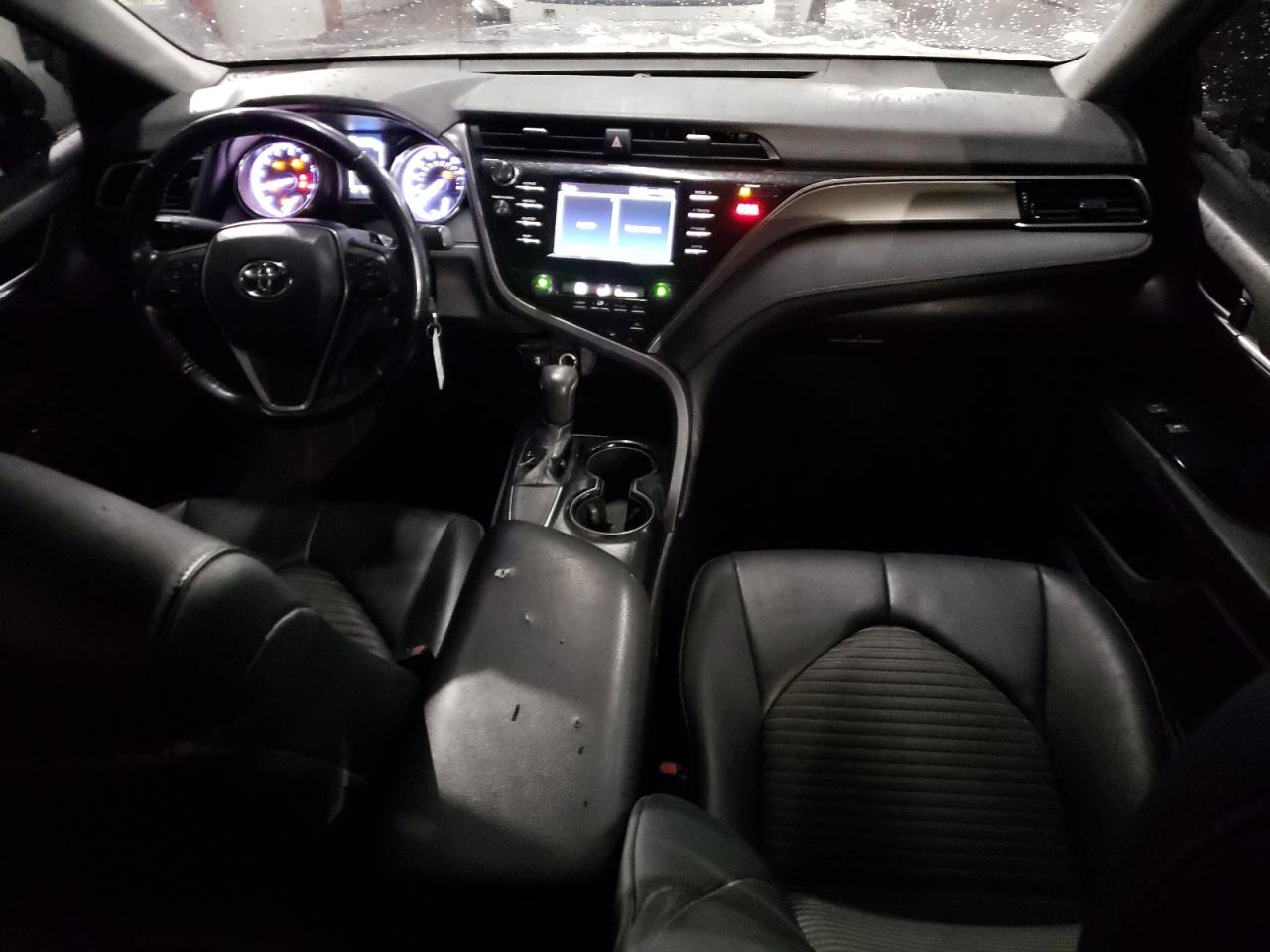 2019 Toyota Camry VIN 4T1B11HK2KU757071 Copart auction photo, rear end / minor dent/scratches damage thumbnail 8