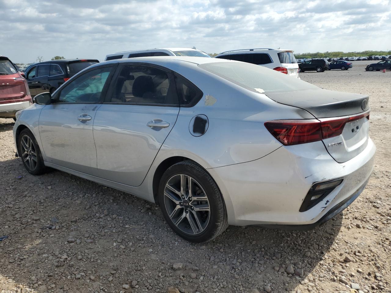 2019 KIA Forte VIN 3KPF34AD6KE026591 Copart auction photo, front end / vandalism damage thumbnail 2