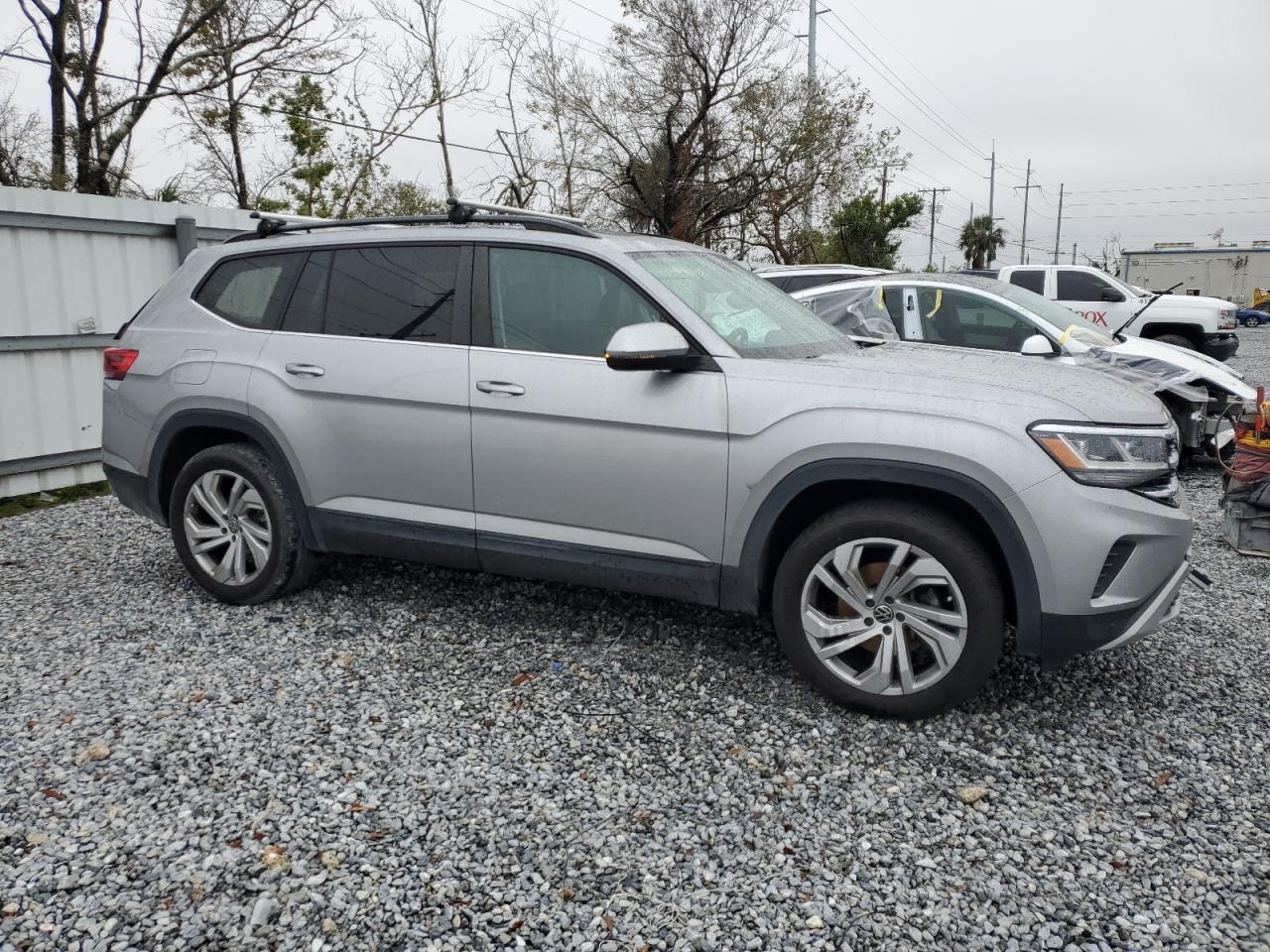 2021 Volkswagen Atlas VIN 1V2JP2CA0MC524266 Copart auction photo, rear end damage thumbnail 4