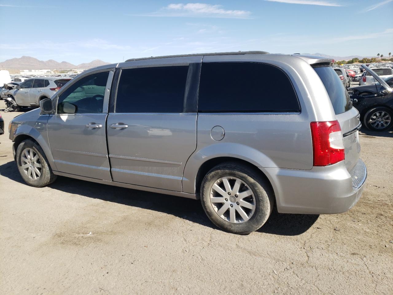 2015 Chrysler Town & Country VIN 2C4RC1AG4FR728399 Copart auction photo, front end damage thumbnail 2