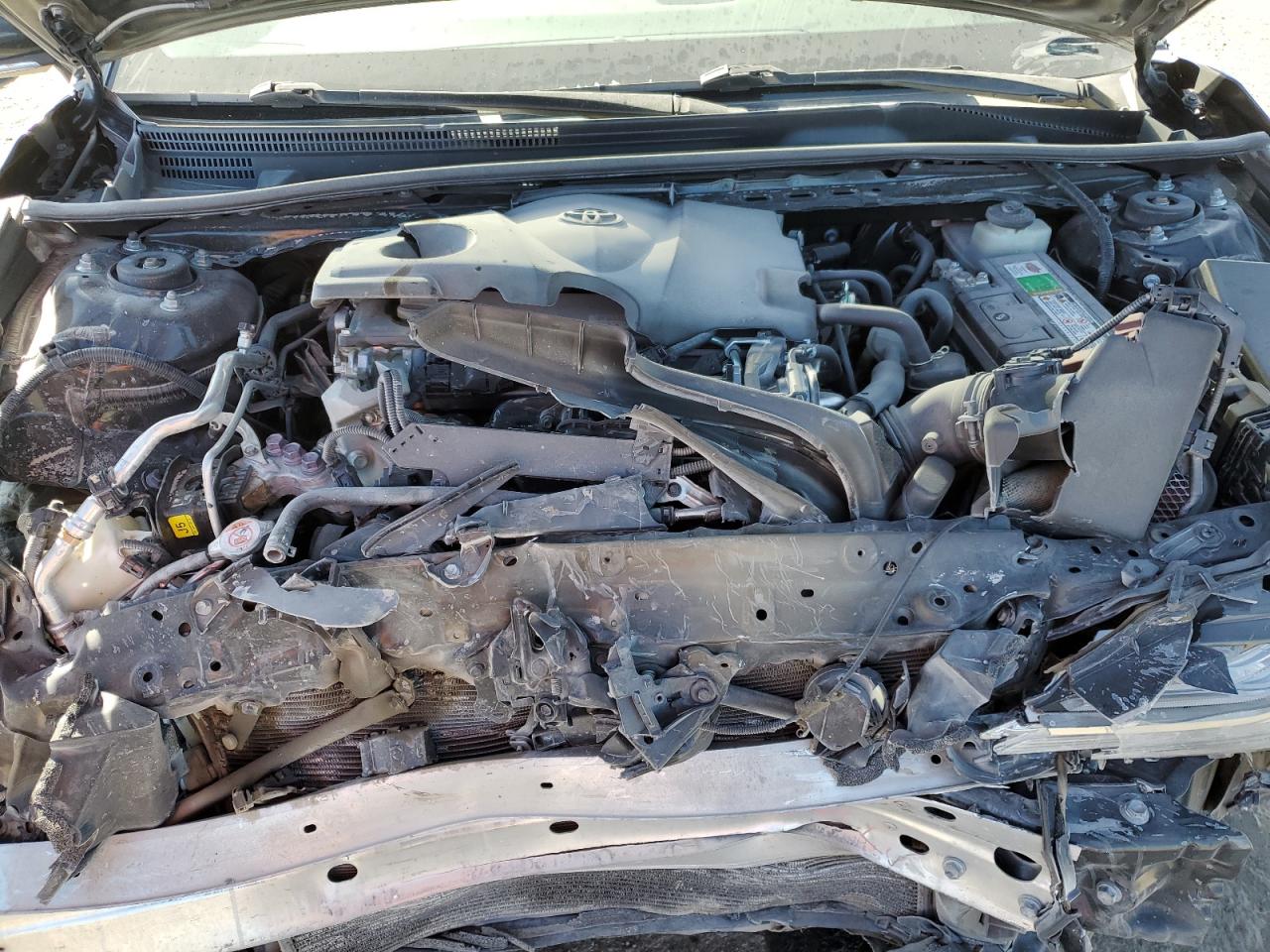 2019 Toyota Camry VIN 4T1B61HK2KU249345 Copart auction photo, front end / side damage thumbnail 13