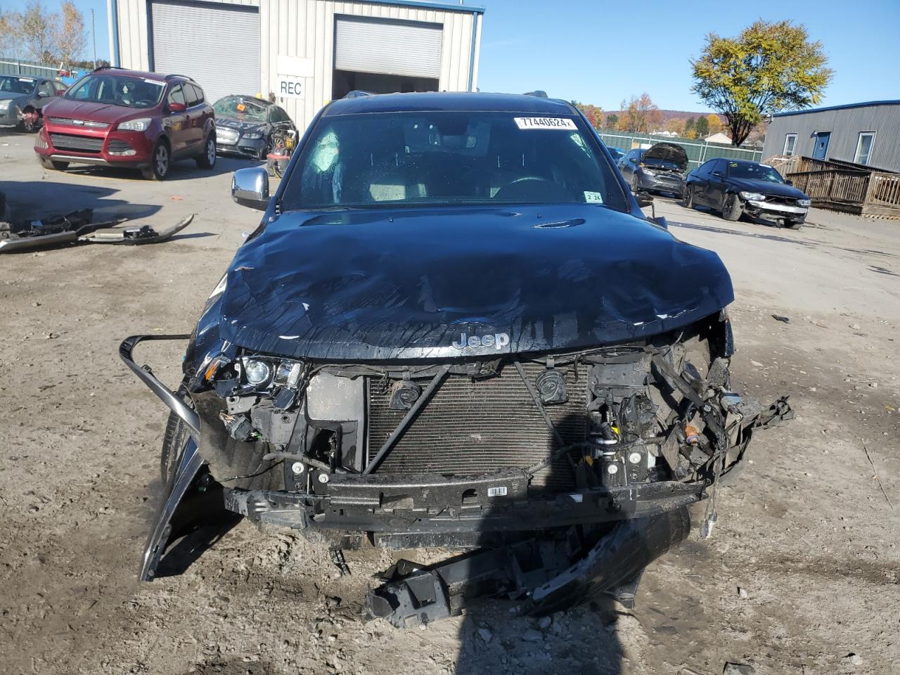 2019 Jeep Grand Cherokee VIN 1C4RJFBG9KC674523 Copart auction photo, front end / side damage thumbnail 5