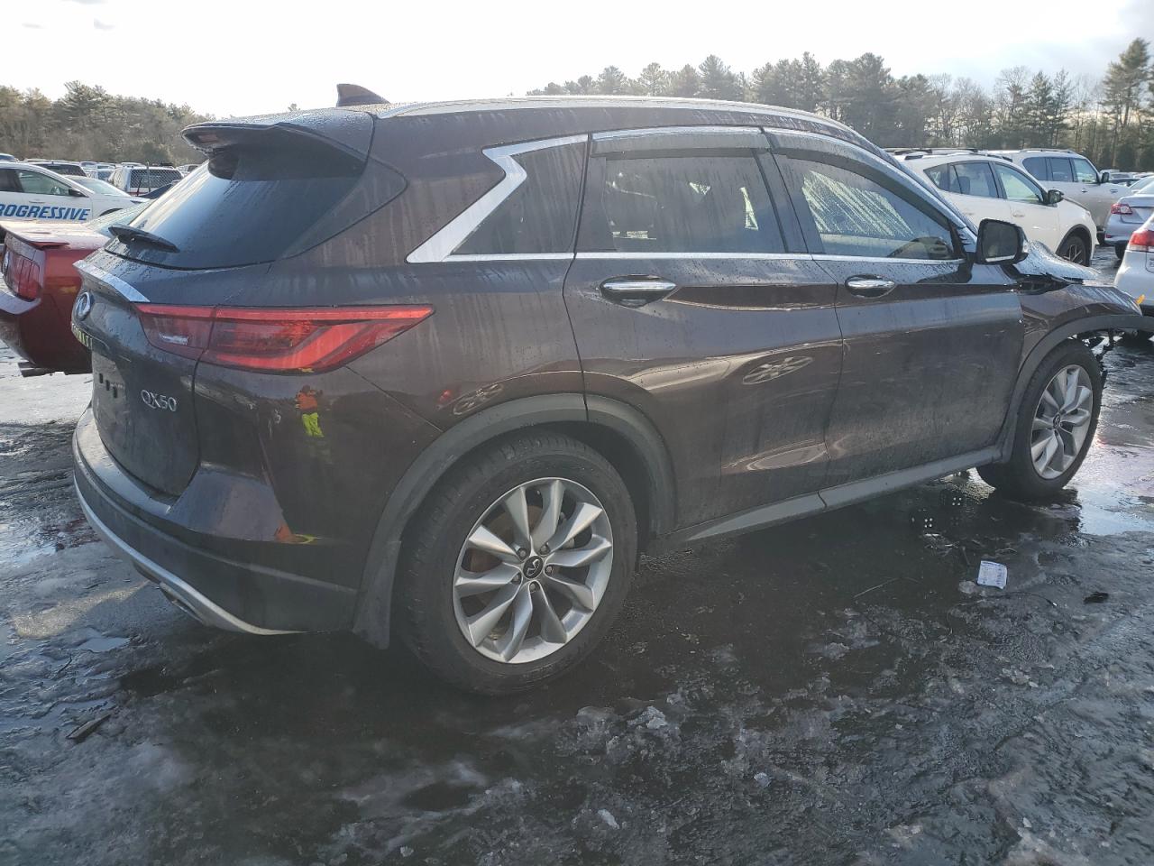 2020 Infiniti QX50 VIN 3PCAJ5M30LF104190 Copart auction photo, front end / minor dent/scratches damage thumbnail 3