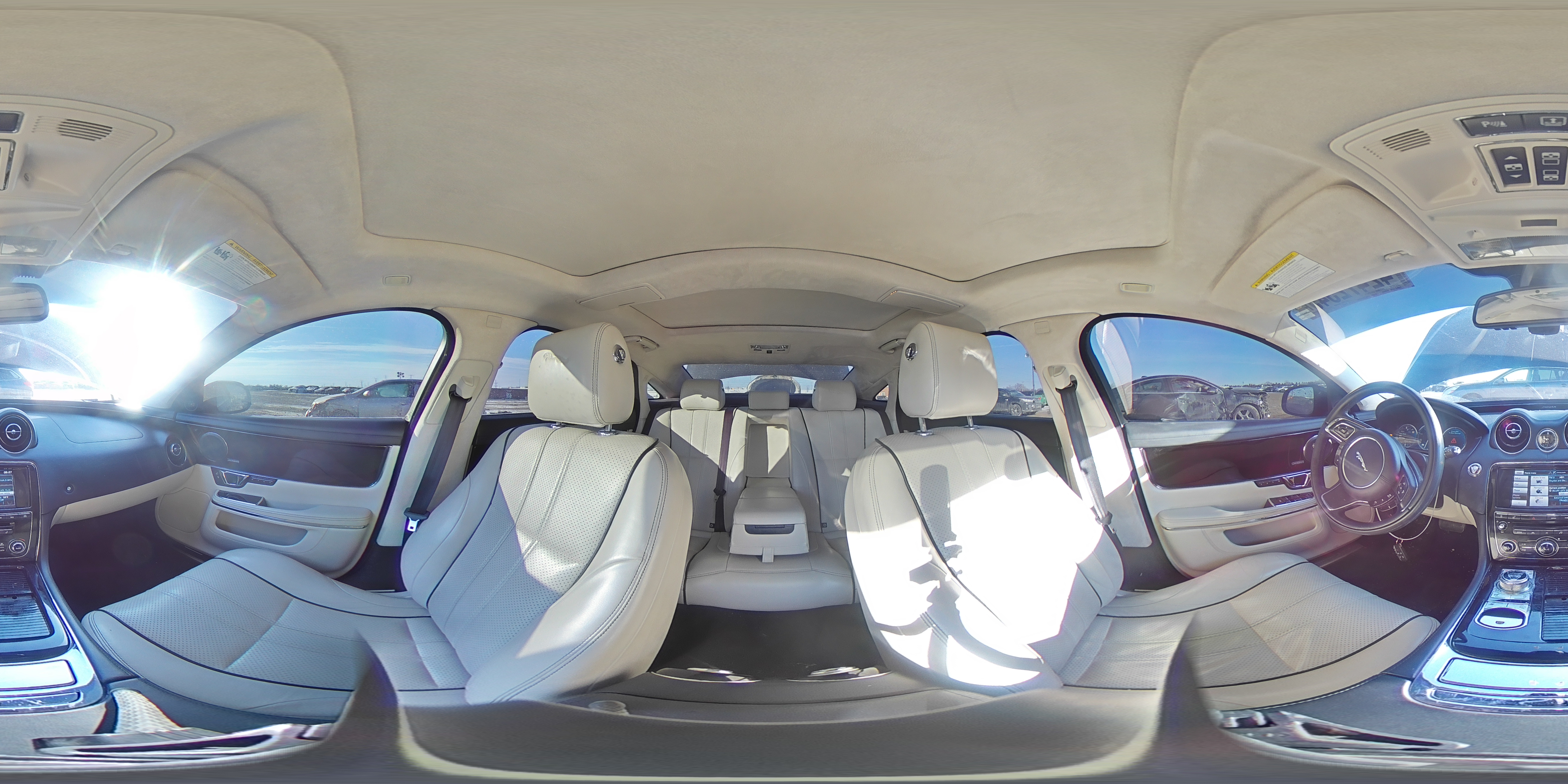 2014 Jaguar XJ VIN SAJWJ2GD6E8V73491 Copart auction photo, front end / side damage thumbnail 13