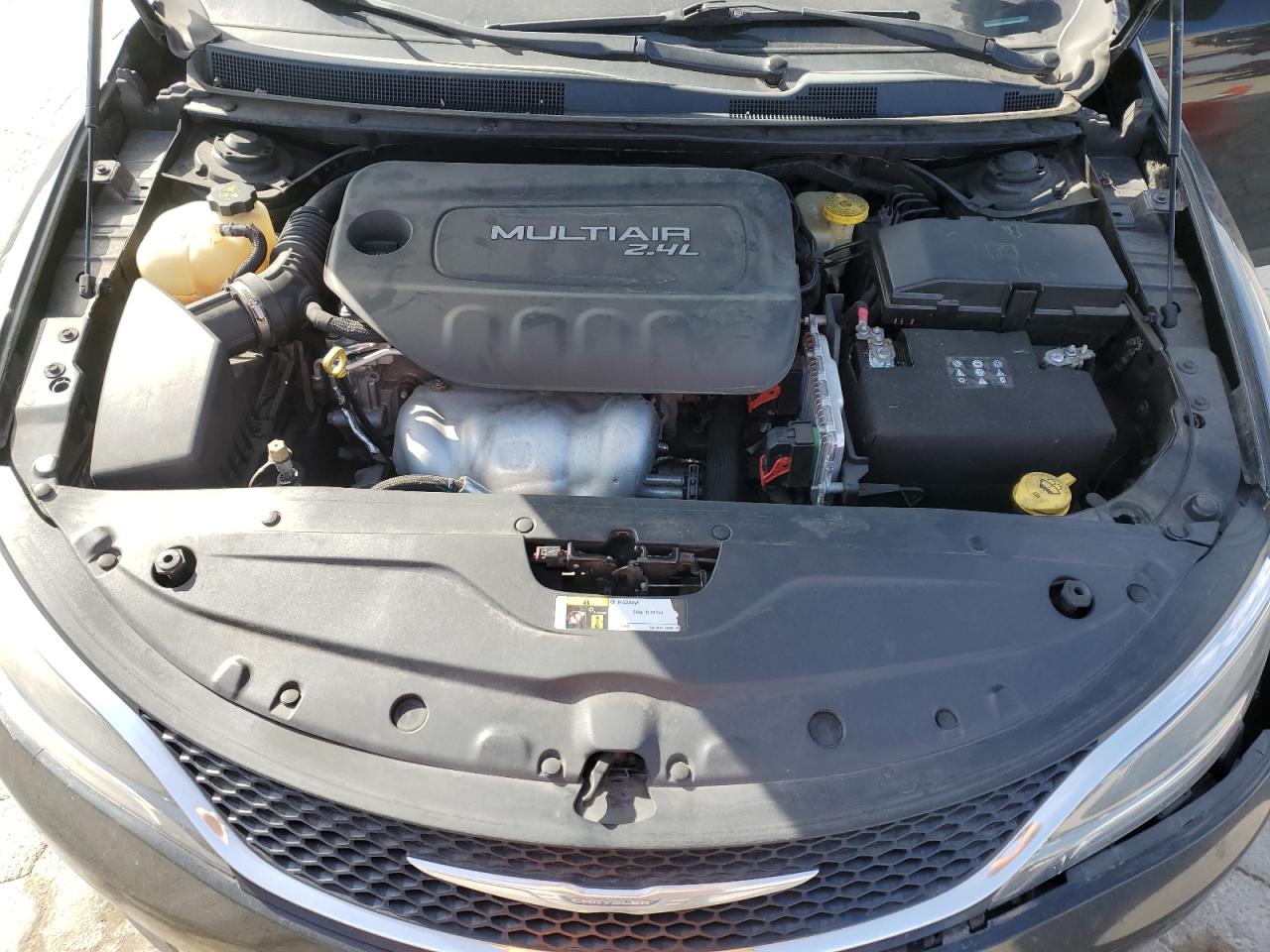 2015 Chrysler 200 VIN 1C3CCCAB3FN564294 Copart auction photo, front end damage thumbnail 11