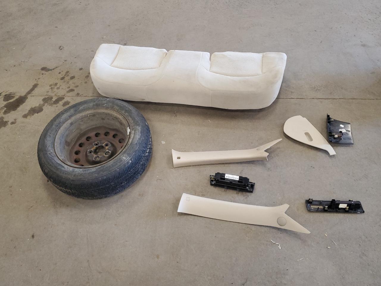 2005 Buick LaCrosse VIN 2G4WC532X51351498 Copart auction photo, front end damage thumbnail 12
