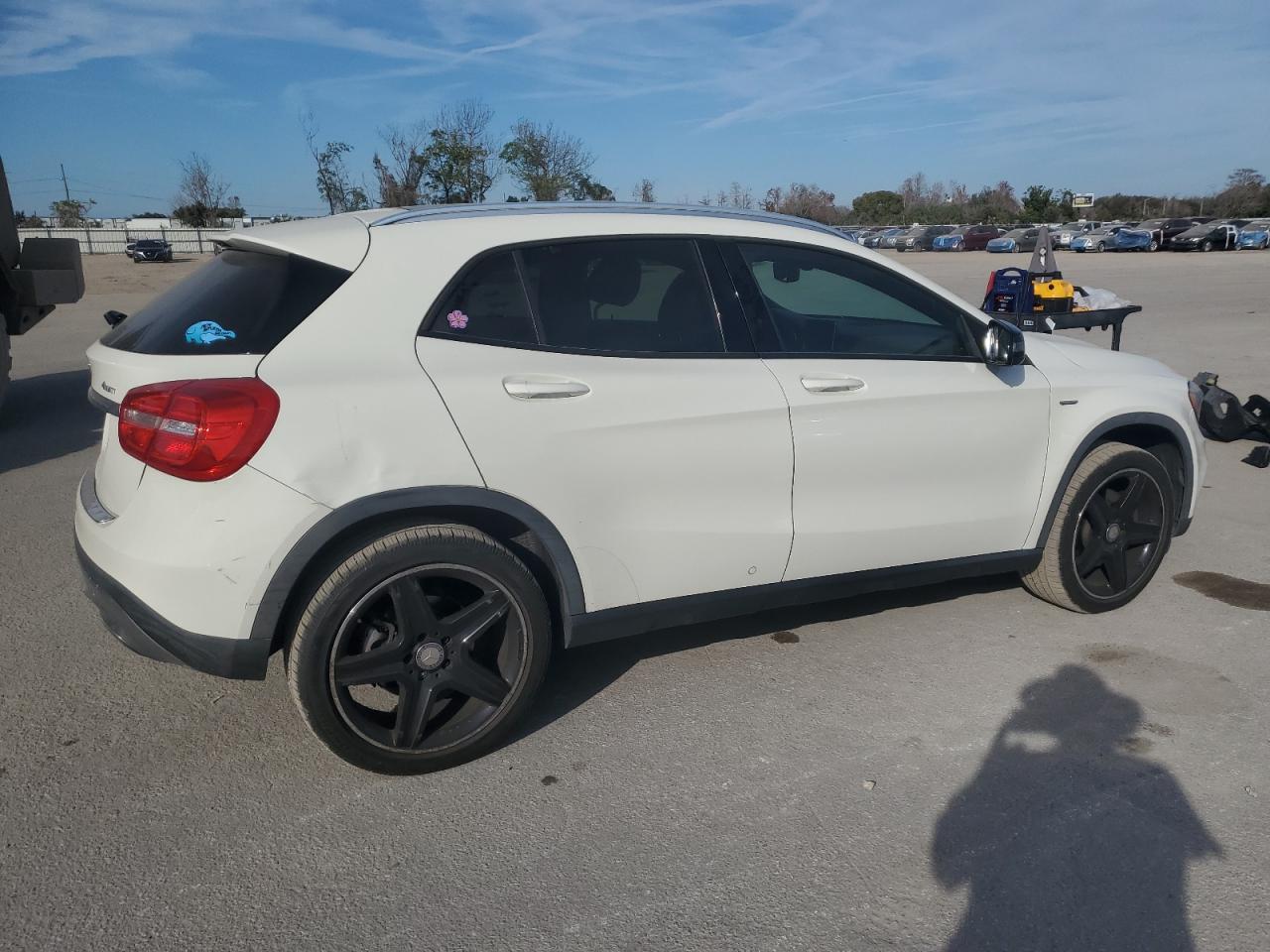2015 Mercedes-Benz GLA-klasse VIN WDCTG4GB9FJ038928 Copart auction photo, front end damage thumbnail 3