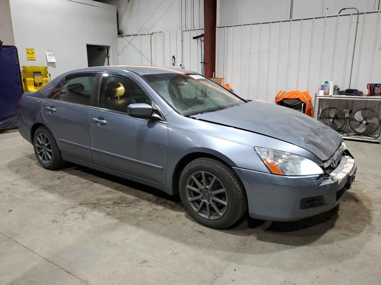 2007 Honda Accord VIN 1HGCM66517A088943 Copart auction photo, front end damage thumbnail 4