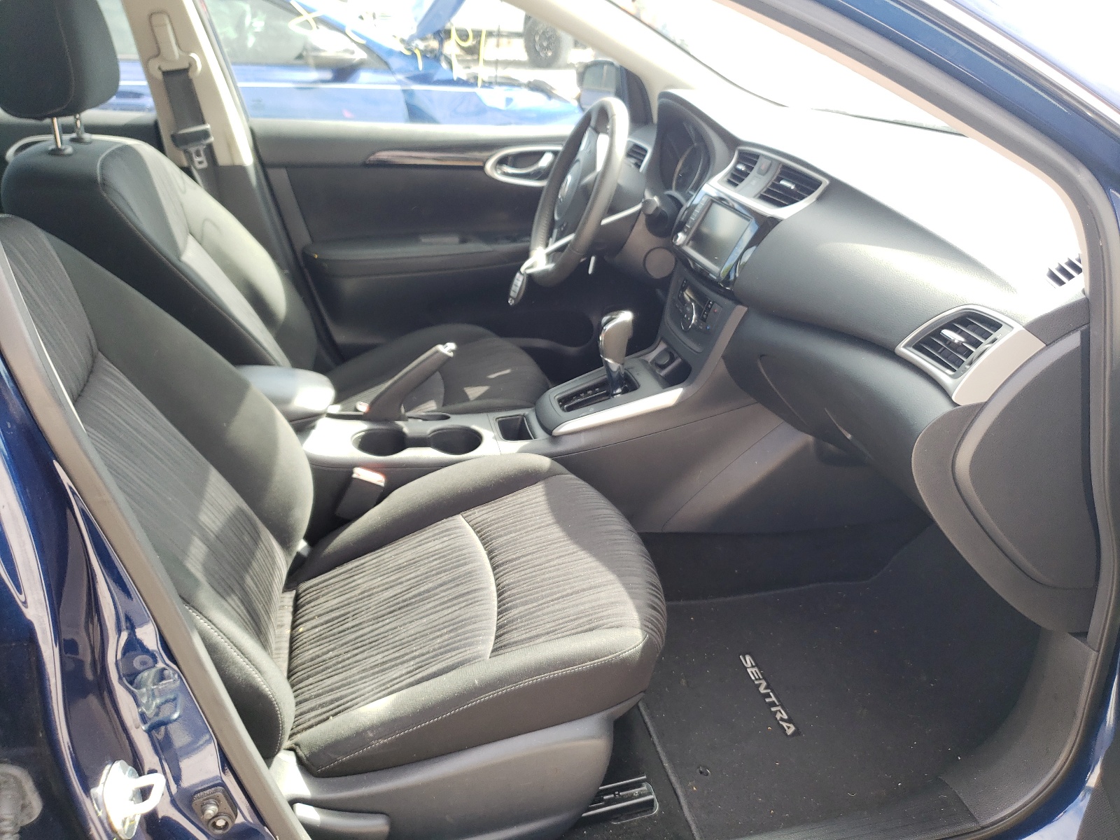 2019 Nissan Sentra VIN 3N1AB7AP8KY420250 Copart auction photo, front end damage thumbnail 5