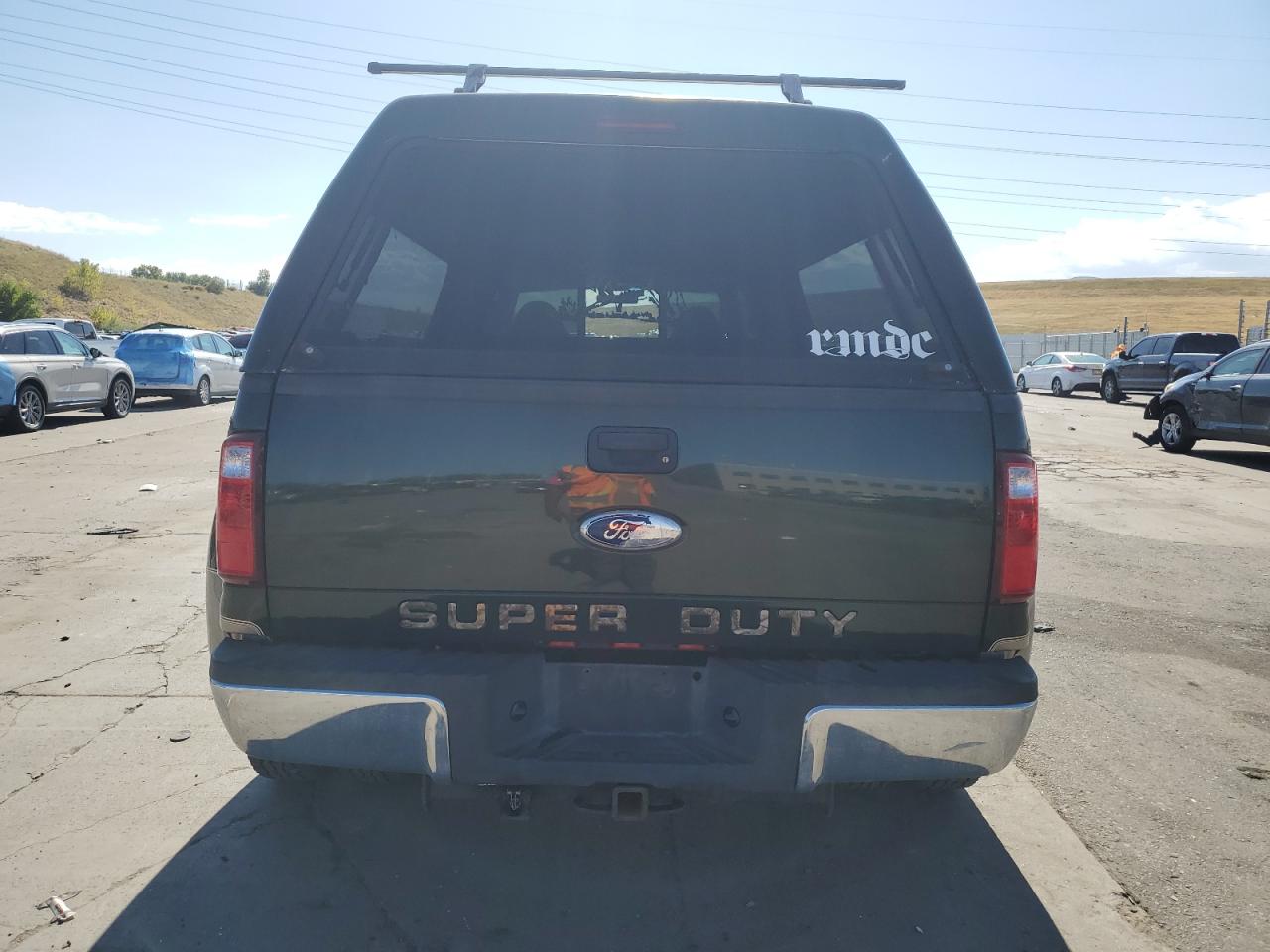 1999 Ford F350 VIN 1FTWW33F2XEA76911 Copart auction photo, vandalism damage thumbnail 6