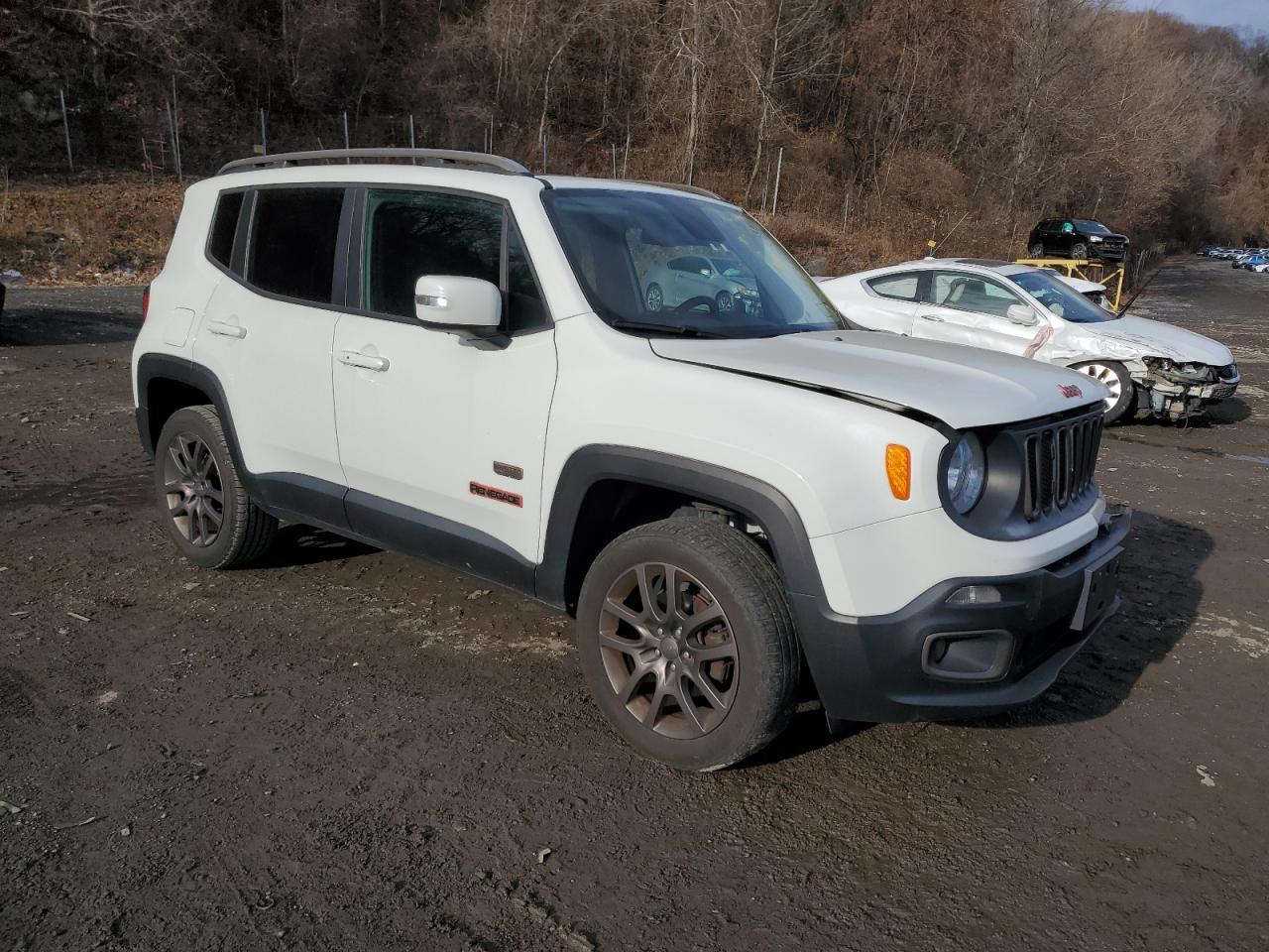 2016 Jeep Renegade VIN ZACCJBBT9GPD56772 Copart auction photo, front end / minor dent/scratches damage thumbnail 4