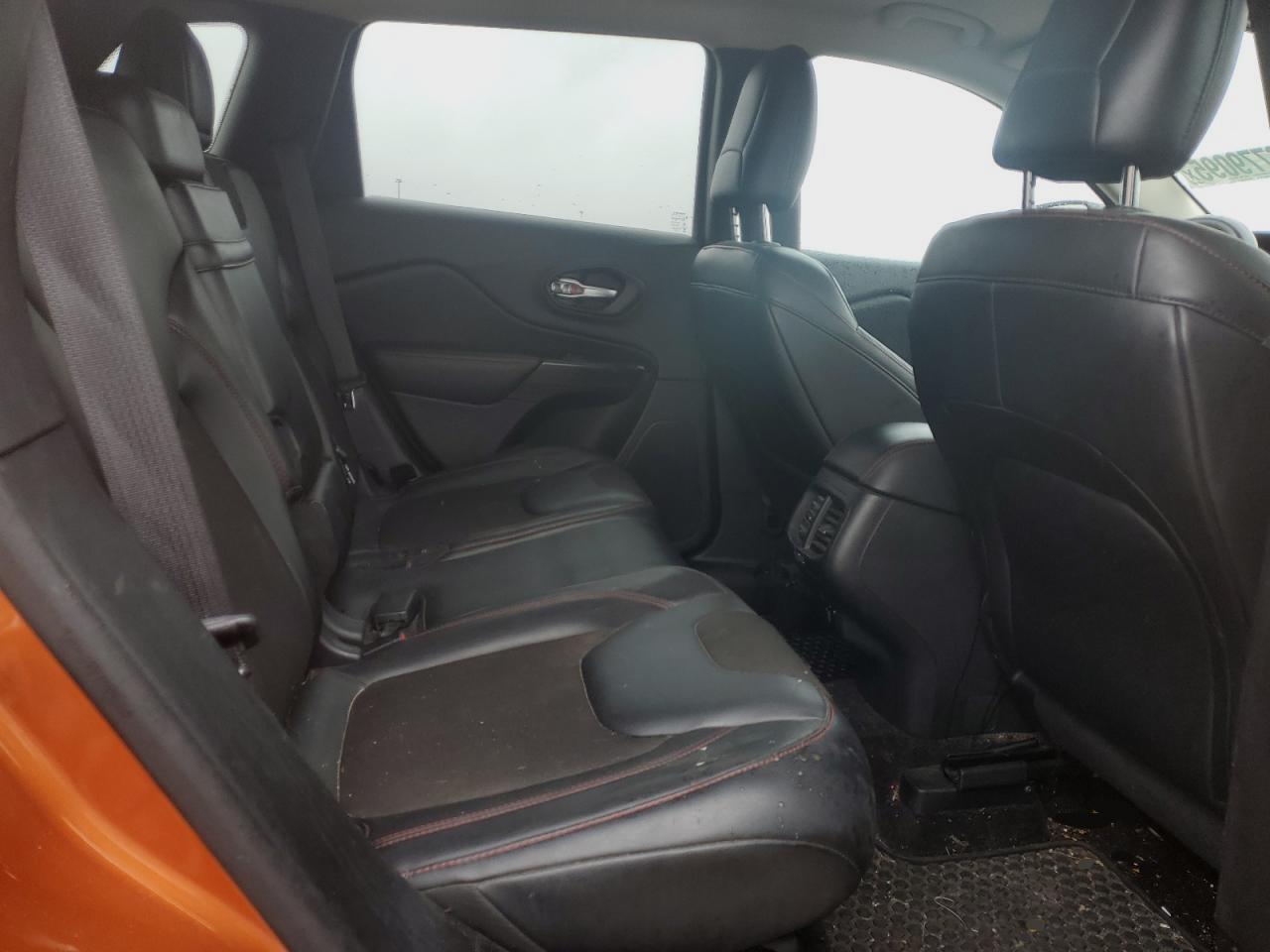 2014 Jeep Cherokee VIN 1C4PJMBB4EW317799 Copart auction photo, front end / side damage thumbnail 11