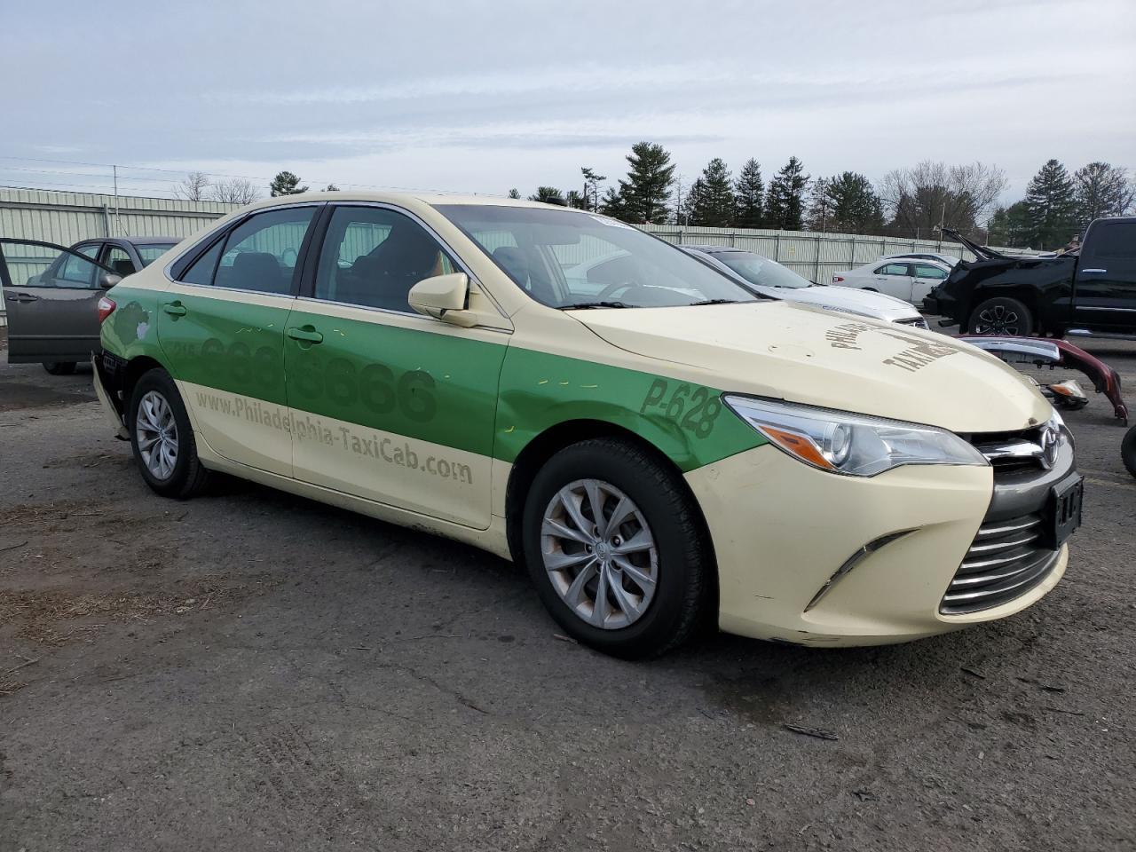 2015 Toyota Camry VIN 4T4BF1FK0FR451566 Copart auction photo, rear end damage thumbnail 4