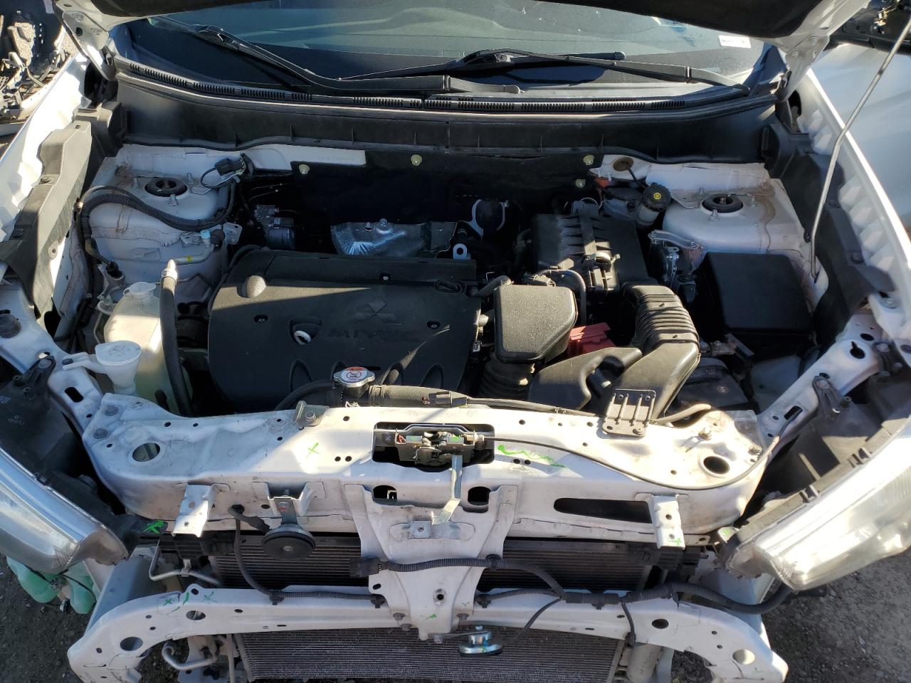 2018 Mitsubishi Outlander VIN JA4AP3AW0JZ004626 Copart auction photo, rear end / front end damage thumbnail 12