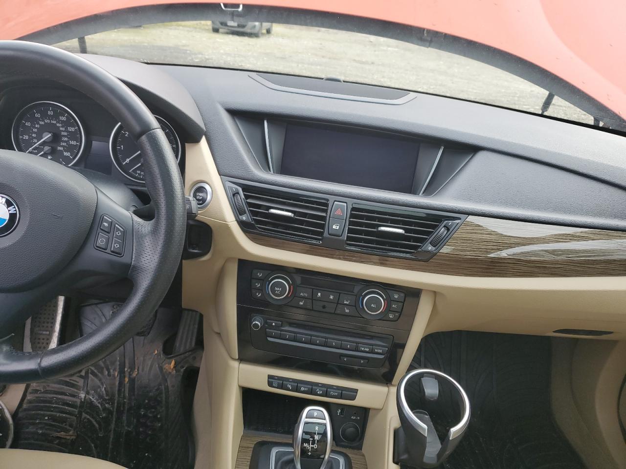 2013 BMW X1 VIN WBAVL1C54DVR82339 Copart auction photo, water/flood damage thumbnail 8