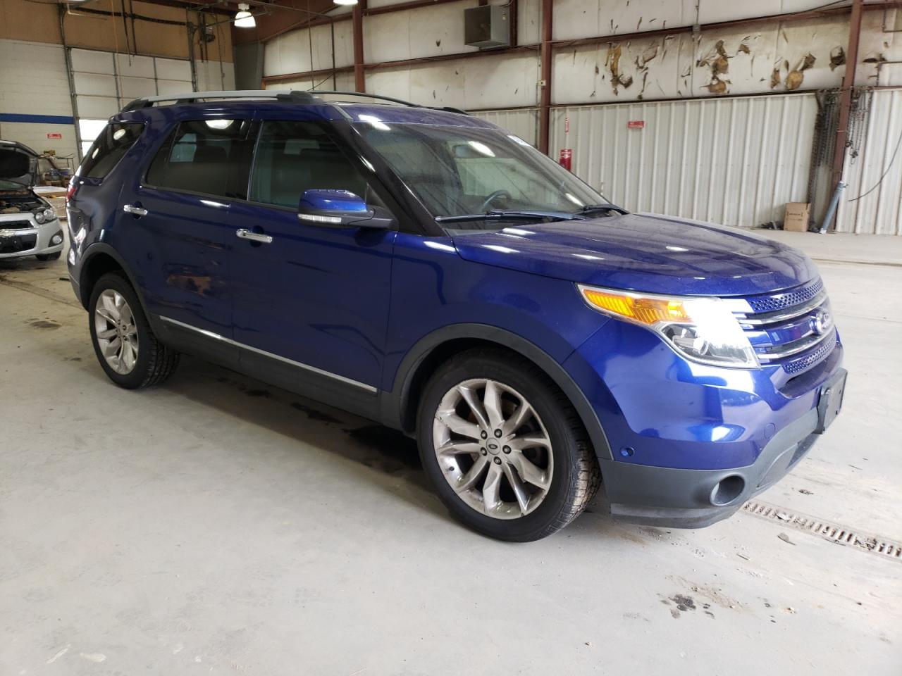 2014 Ford Explorer VIN 1FM5K8F86EGC06235 Copart auction photo, front end / undercarriage damage thumbnail 4