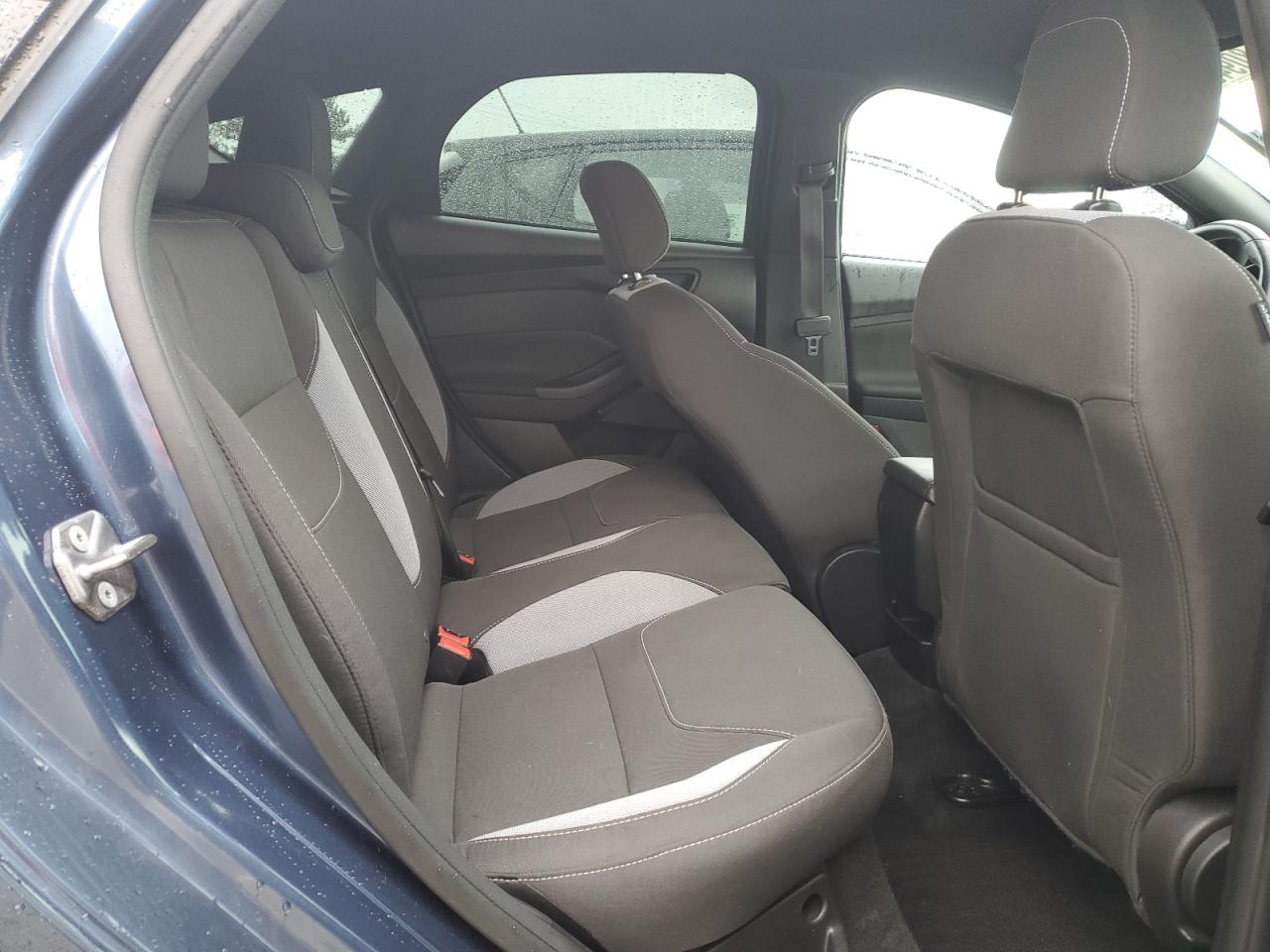 2018 Ford Focus VIN 1FADP3L95JL310207 Copart auction photo, rear end damage thumbnail 10