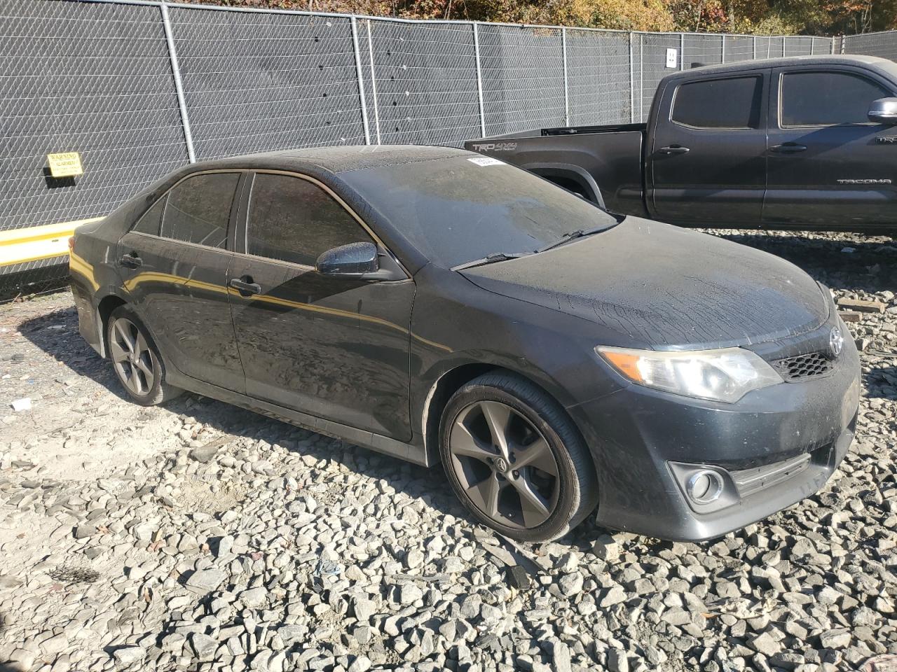 2014 Toyota Camry VIN 4T1BF1FK8EU441750 Copart auction photo, front end / side damage thumbnail 4