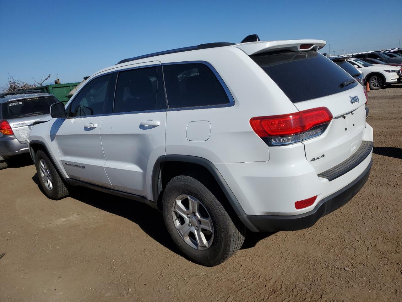 2015 Jeep Grand Cherokee VIN 1C4RJFAG1FC645508 Copart auction photo, front end damage thumbnail 2