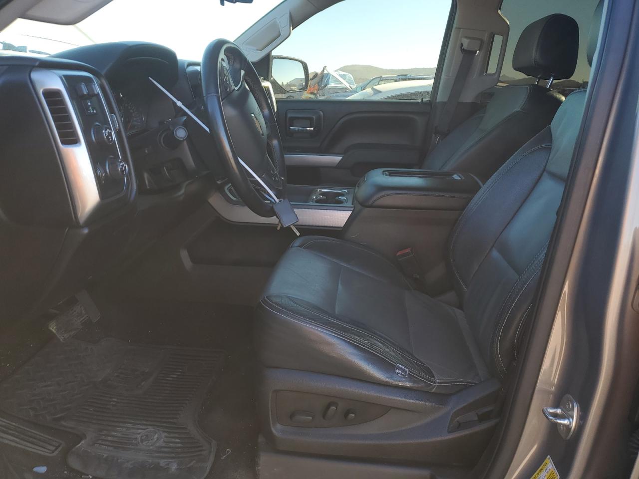 2017 Chevrolet Silverado VIN 3GCUKRECXHG218439 Copart auction photo, front end damage thumbnail 7