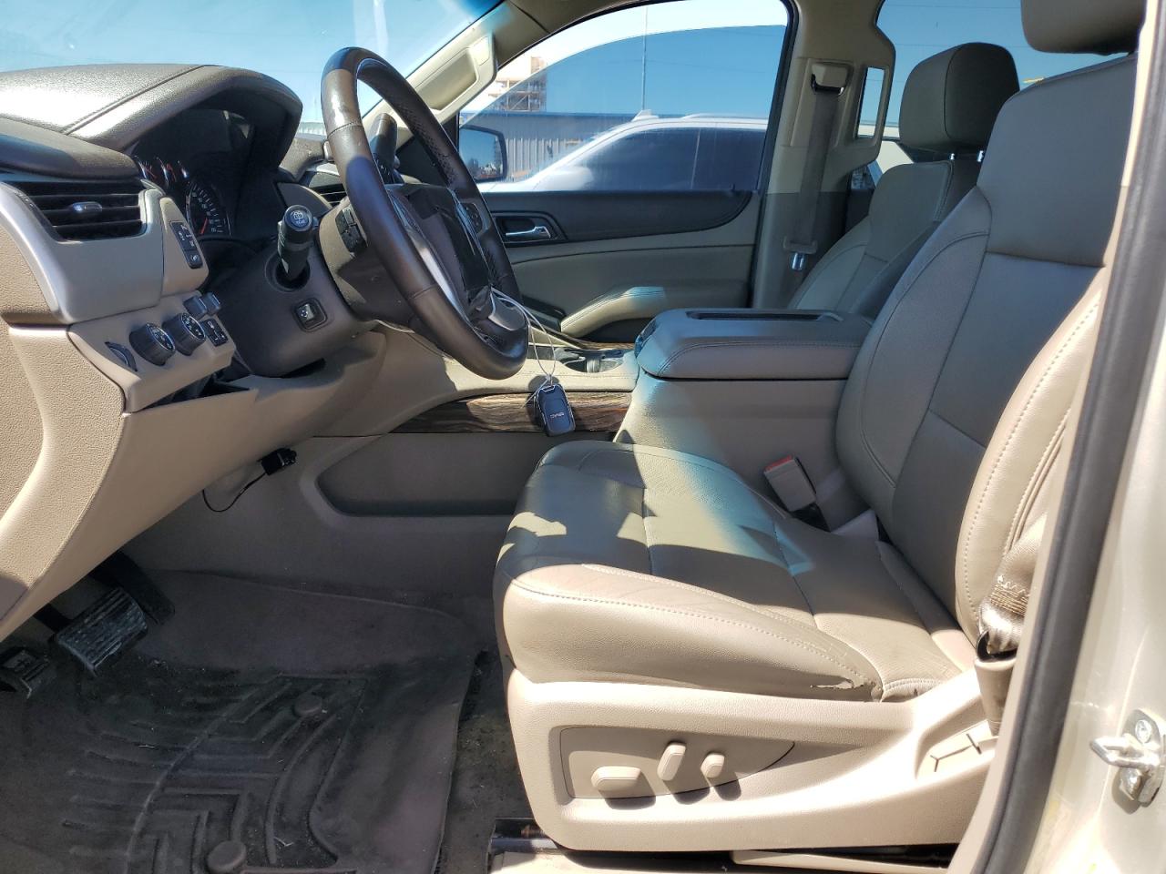 2015 GMC Yukon VIN 1GKS2BKC4FR100665 Copart auction photo, front end / side damage thumbnail 7