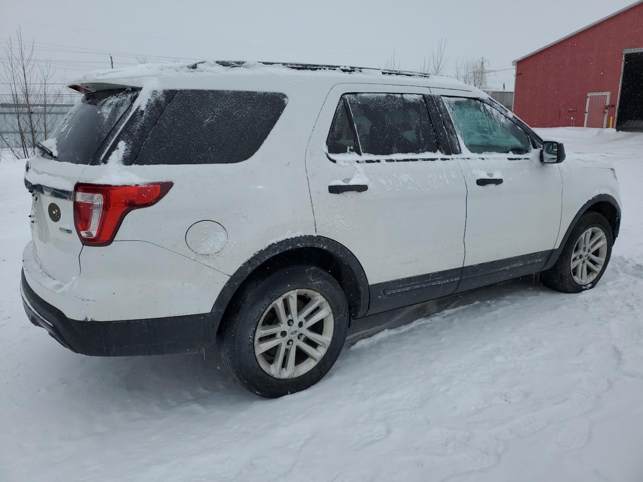 2016 Ford Explorer VIN 1FM5K8B80GGC15828 Copart auction photo, vandalism damage thumbnail 3