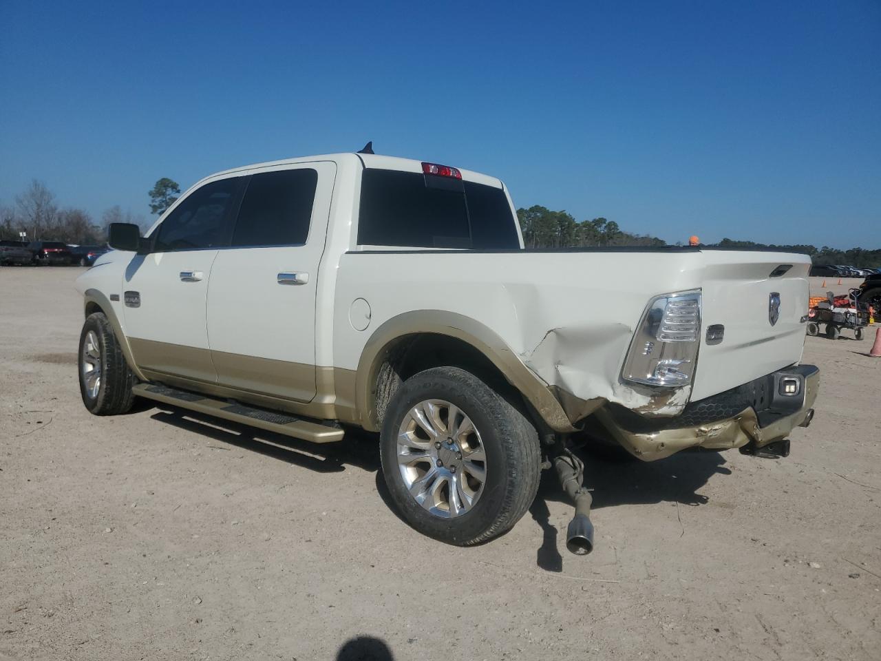 2017 RAM 1500 VIN 1C6RR7PT0HS660231 Copart auction photo, front end / rear end damage thumbnail 2