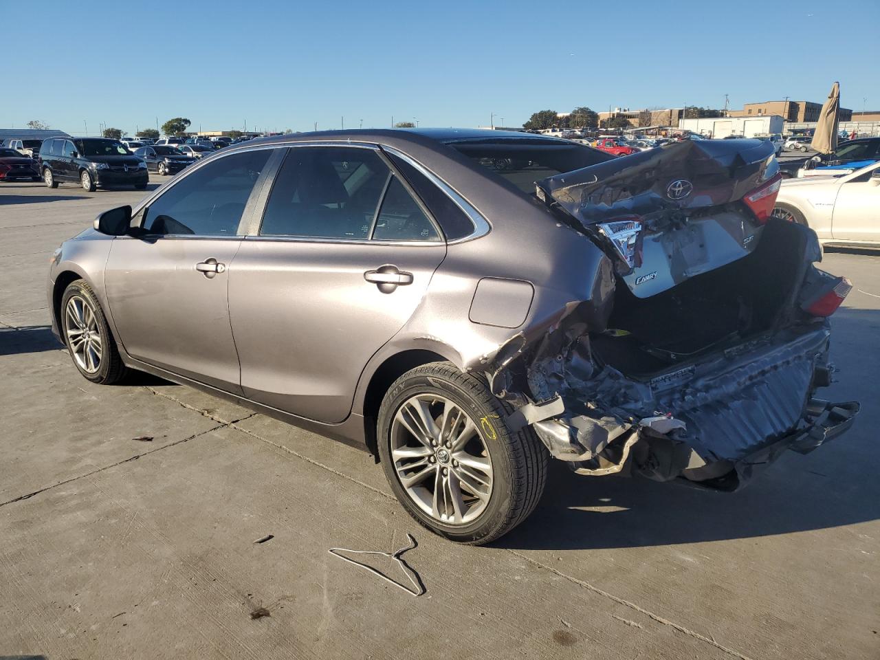 2016 Toyota Camry VIN 4T1BF1FK6GU175583 Copart auction photo, rear end damage thumbnail 2
