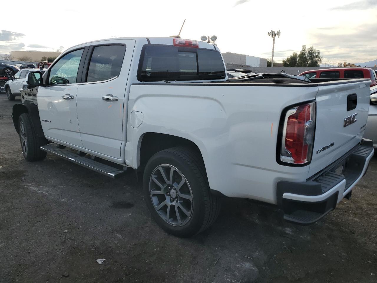 2018 GMC Canyon VIN 1GTG6EEN1J1107696 Copart auction photo, front end damage thumbnail 2