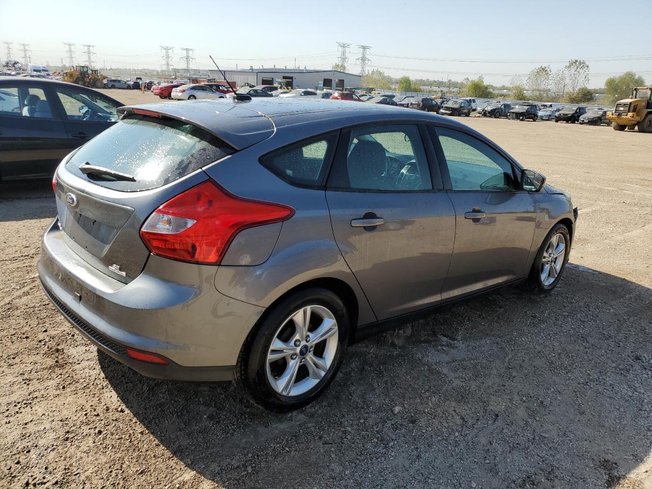 2014 Ford Focus VIN 1FADP3K26EL335692 Copart auction photo, front end damage thumbnail 3