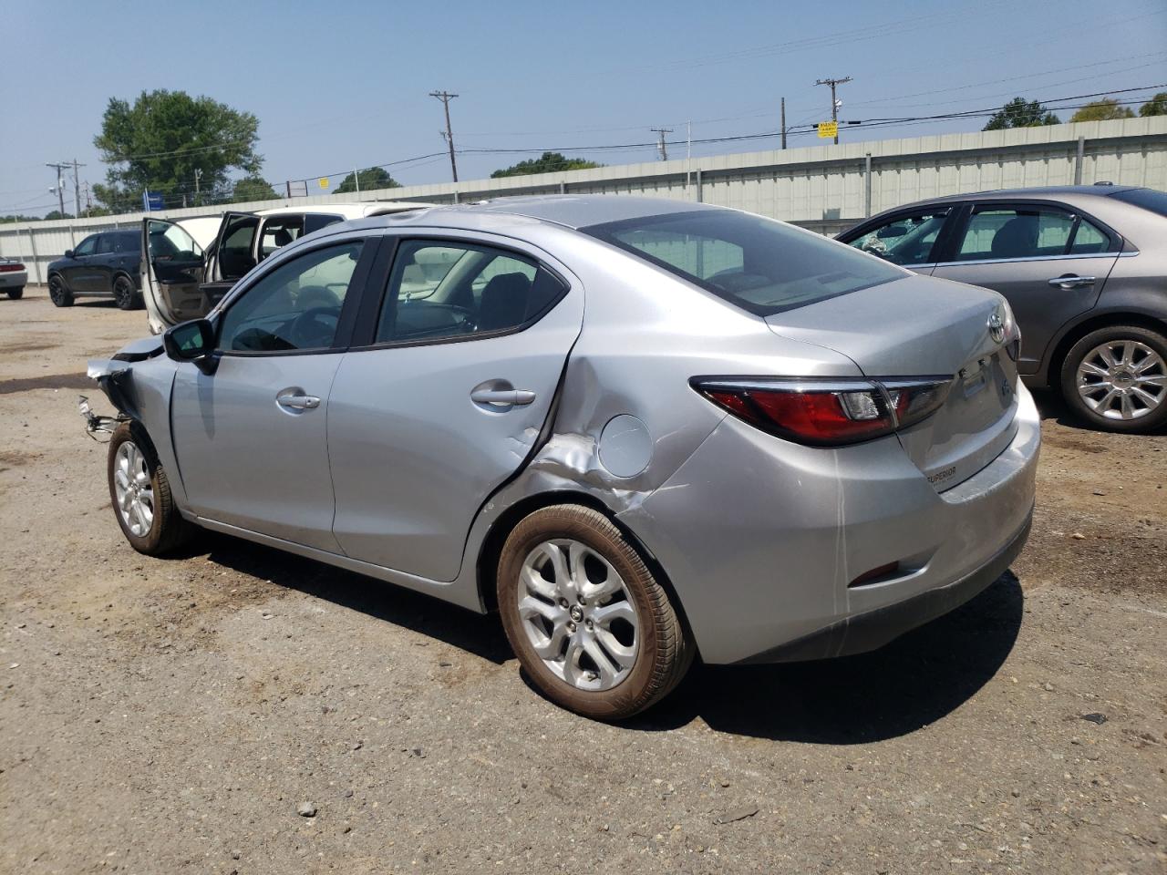 2017 Toyota Yaris VIN 3MYDLBYV2HY152773 Copart auction photo, all over damage thumbnail 2