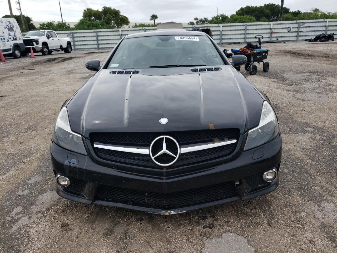 2009 Mercedes-Benz SL-klasse VIN WDBSK70F49F146166 Copart auction photo, water/flood damage thumbnail 5