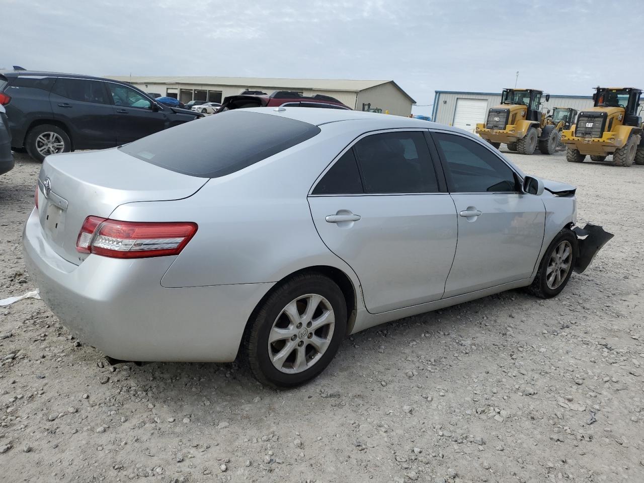 2011 Toyota Camry VIN 4T1BF3EK5BU627500 Copart auction photo, front end damage thumbnail 3