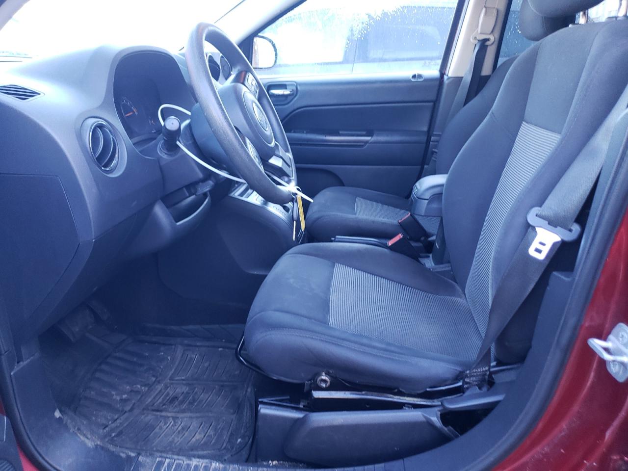 2015 Jeep Compass VIN 1C4NJDBB0FD231555 Copart auction photo, side / rear end damage thumbnail 7