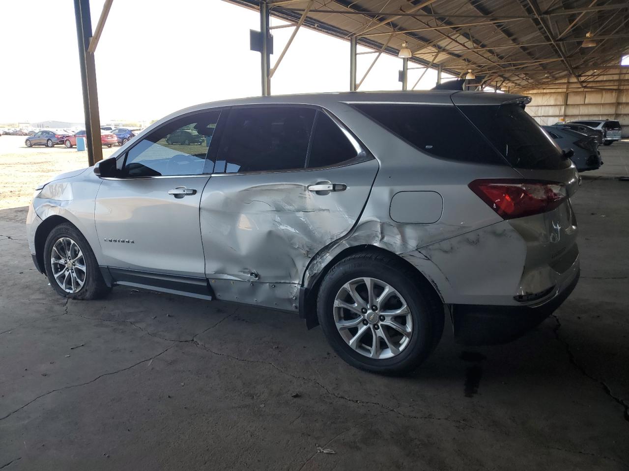 2018 Chevrolet Equinox VIN 2GNAXJEVXJ6315317 Copart auction photo, side / front end damage thumbnail 2