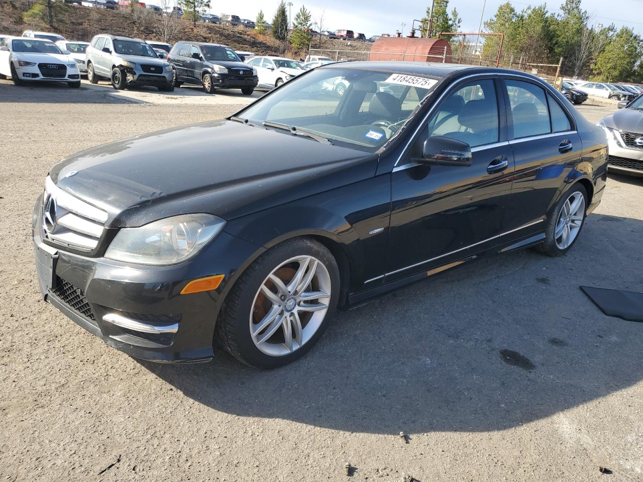 2012 Mercedes-Benz C-klasse VIN WDDGF4HB9CR197105