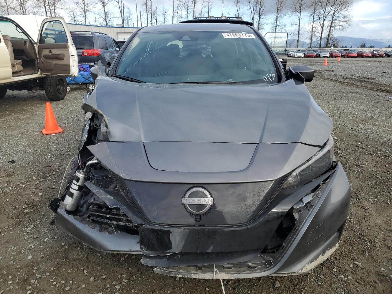 2024 Nissan Leaf VIN 1N4CZ1CV0RC550736 Copart auction photo, front end / side damage thumbnail 5