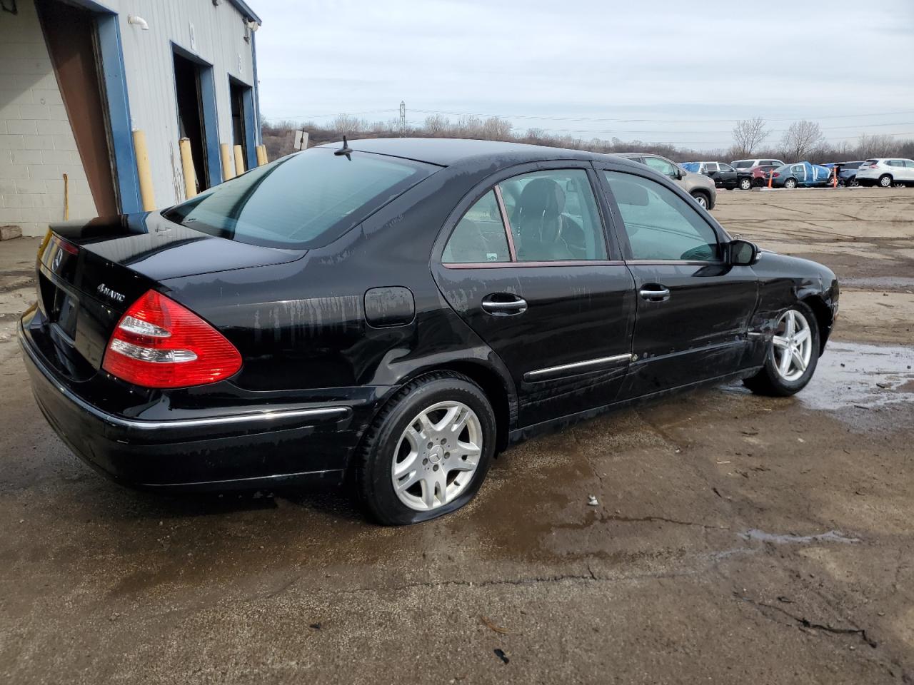 2005 Mercedes-Benz E-klasse VIN WDBUF82J55X176995 Copart auction photo, front end / side damage thumbnail 3