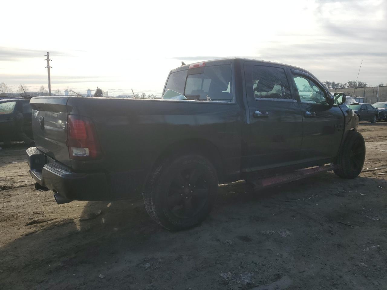 2017 RAM 1500 VIN 1C6RR6MT4HS505194 Copart auction photo, front end / mechanical damage thumbnail 3